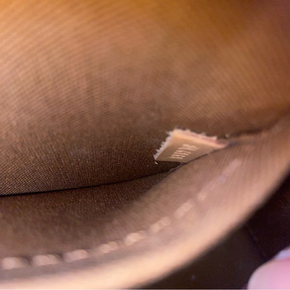 Louis Vuitton Alma PM - Picture 12 of 16